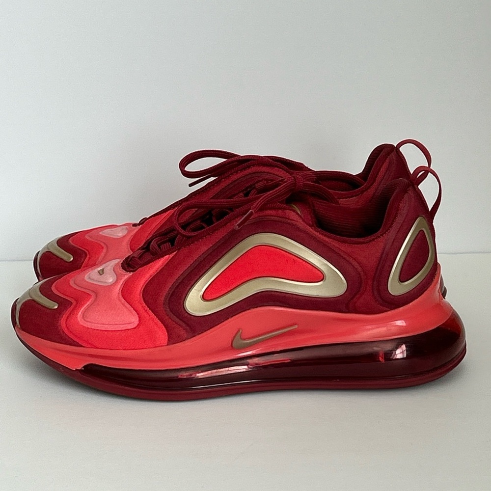 Nike Air Max 720 Red and Gold Athletic Shoes 5Y